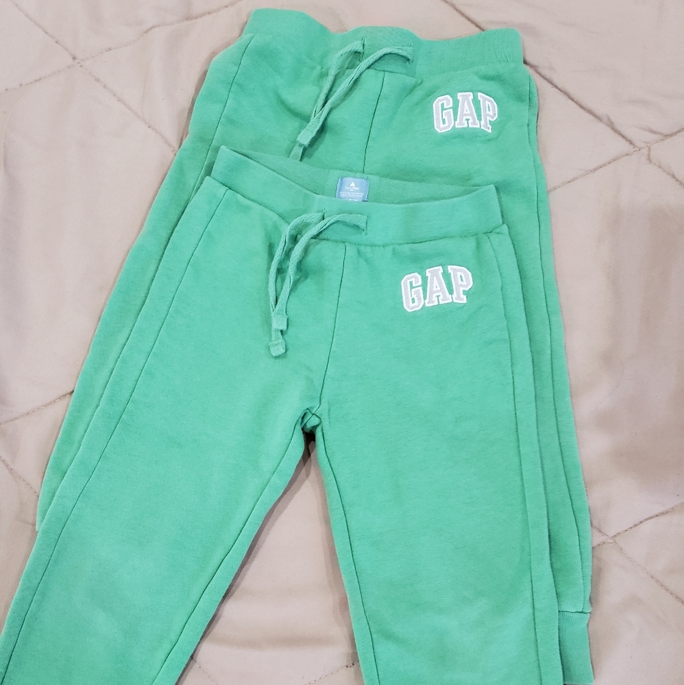 Boys Gap sweat pants joggers pants size 3t